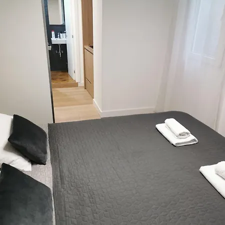 Bg Exclusive Suites Aparthotel 4*